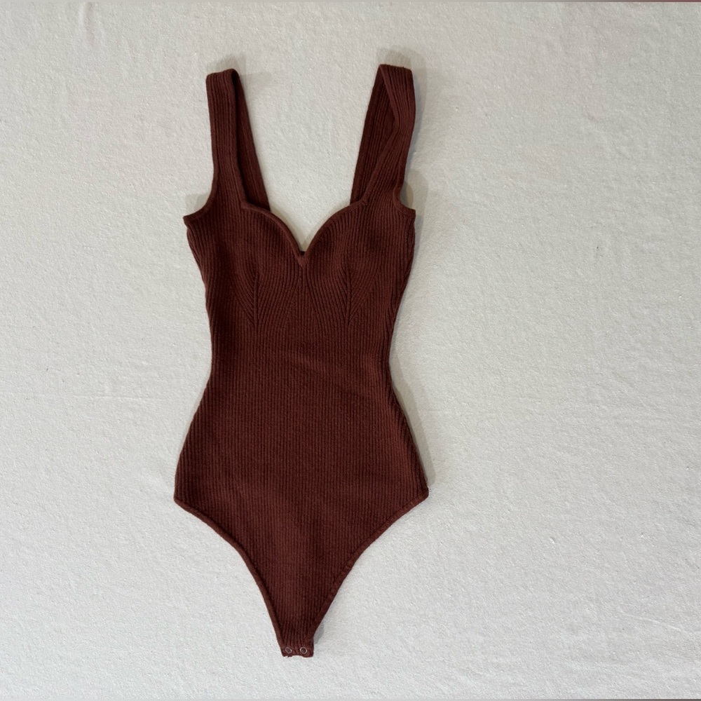 Abercrombie & Fitch brown bodysuit Sz small